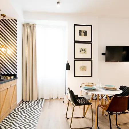 Myr Plaza Mercado & Hotell 4*