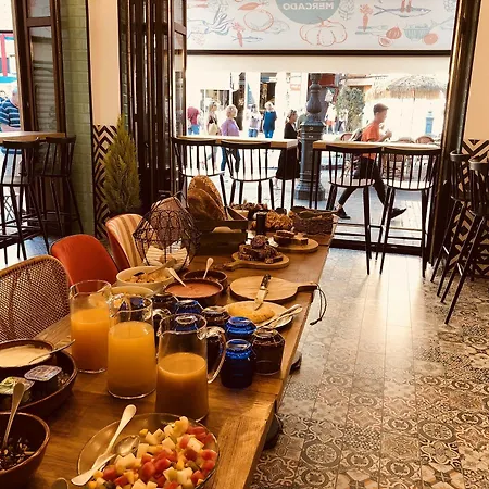 Hotell Myr Plaza Mercado &