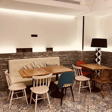 Hotell Myr Plaza Mercado & Valencia