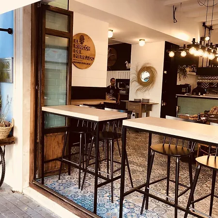 Myr Plaza Mercado & Hotell