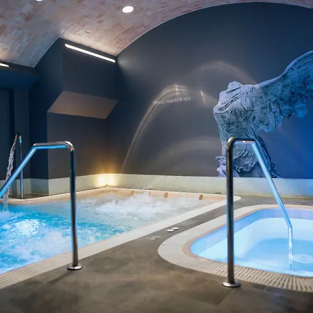 Myr Plaza Mercado & Hotell