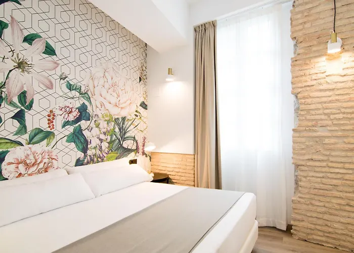 Myr Plaza Mercado & فندق فالنسيا